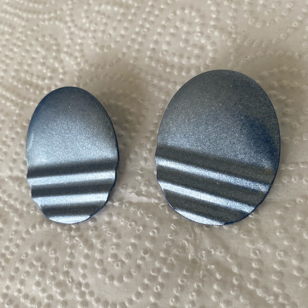 Vintage 1980’s Metal Earrings